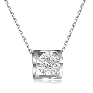 Colgantes de Diamantes Naturales en Oro Sólido de 18K con Forma de Corazón, Diseño Cristiano Creativo, Venta al Por Mayor Personalizada, Regalo Clásico para Novia - Product Image 1