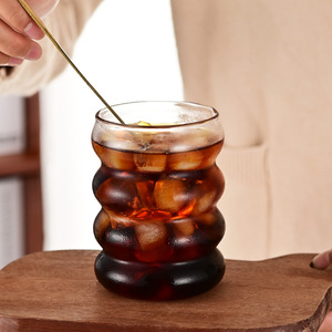 Tasse à ondulations créative, verre transparent résistant à la chaleur, gobelet en forme de vague pour les fêtes, pour la bière ou le thé - Product Image 4