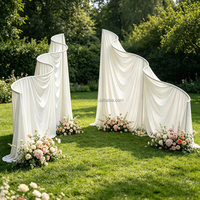 Arche de mariage en métal courbée en S, support de drapage floral, support de toile de fond personnalisé pour la décoration de mariages, banquets et fêtes - Fabricant