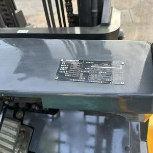 Gebruikt beste kwaliteit gebruikte heftrucks Komatsu <span class=keywords><strong>FD25</strong></span> FD30 PC30 55 60 70 100 120 130 professionele leverancier China met concurrerende prijs - Product Image 6