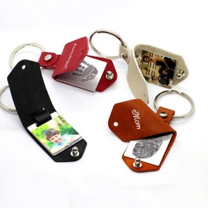 Oneway Wholesale Custom Eco-Friendly Durable PU Leather Photo Keychain Mini Personalized Photo <b>Frame</b> Holder Mother's Day Gift - Product Image 4