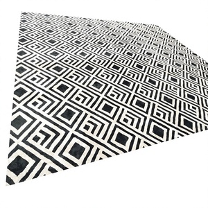 <b>Plastic</b> Recycled Polypropylene Woven Mat Reversible Weatherproof Washable Pet Friendly Non-Slip Durable UV Picnic Camping - Product Image 4