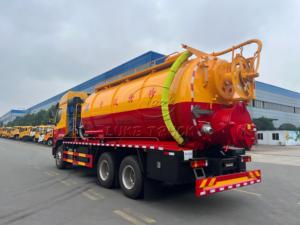 Camion aspirateur industriel Chenglong 6x4 de 22m³ avec réservoir séparé et moteur auxiliaire pour pompe à vide, idéal pour le dragage efficace des canalisations - Product Image 6