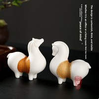 Figurine de cheval en porcelaine incrustée de fil de bambou blanc, artisanat du Guizhou, avec boîte cadeau - Décoration de bureau et de table à thé, cadeau