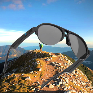 F08 Smart Glasses lingua AI traduttore senza fili Anti-blu protezione UV di controllo vocale occhiali da sole Gaming Meeting auricolare - Product Image 1
