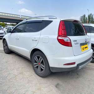 Geely GX7 2015 Sport 2.0L Automático Gasolina Premium Usado, Coches Compactos con Volante a la Izquierda, SUV Económico Emgrand X7 EX7 Gleagle - Product Image 4