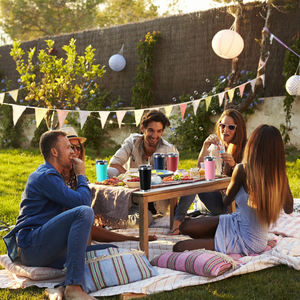 OEM/ODM NOUVEAU Gobelets à bière et à soda en acier inoxydable et PP de 20 oz avec couvercles à strass et couvercles colorés - Product Image 5