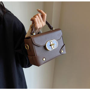 Diseño de nicho 2025 nueva moda clásica pequeña cuadrada moda señoras bolso textura Color colisión señoras hombro bandolera - Product Image 2