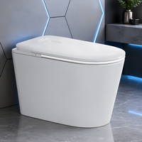 Toilette intelligente moderne à poser au sol avec siège chauffant, télécommande, fonction lavage et séchage pour la maison, l'hôtel, la villa