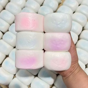 Jouets anti-stress en forme de gâteau au lait style Kawaii, mignons, à remontée lente, en PU, pour enfants, vente en gros - Product Image 2