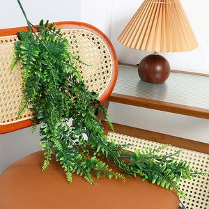 צמחים מלאכותיים תלויים לקיר, דמוי עשב פרסי, שרך, עלים ירוקים, עמידים בפני קרינת UV ומים, לשימוש פנים/חוץ, לחג המולד וחתונות - Product Image 3