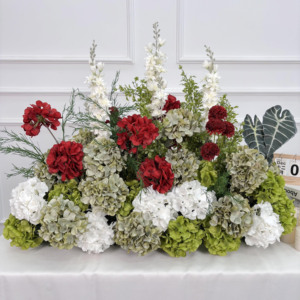 Prix d'usine en gros : Chemin de table floral pour allée, Arrangement de centre de table vert champagne, Plantes, Verdure, Fleurs sauvages - Product Image 1