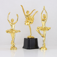 Vente en gros Trophée de danseuse en plastique plaqué or avec base en plastique
