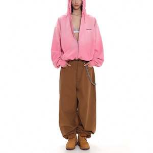 Sudadera con capucha y cremallera de 500 GSM lavada personalizada para mujer, informal, con logotipo frontal de estilo cuadrado, con capucha para todas las estaciones, para invierno, otoño y primavera - Product Image 2