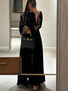 Robe de soirée Abaya longue à manches longues en polyester respirant, style <span class=keywords><strong>turc</strong></span> élégant et luxueux, ornée de perles, pour femmes, pour l'Aïd - Product Image 2