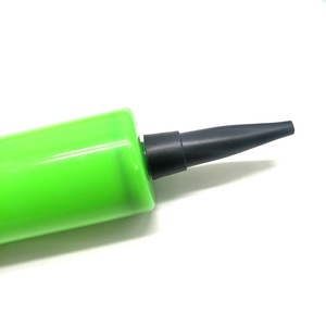 ปั๊มลมมือถือขนาดเล็ก 17.5 ซม. ปั๊มลมพลาสติกสำหรับลูกโป่ง สำหรับงานแต่งงาน - Product Image 4