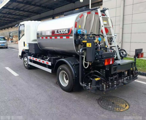 Pulvérisateur d'asphalte XLS305A, distributeur d'asphalte, entretien routier, largeur de pulvérisation de 3,5 m - Product Image 1