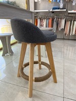 Tabouret de Bar Haut de Cuisine Moderne et Chic en Bois, Métal et Cuir, Pivotant, de Style Nordique Ancien et Luxe