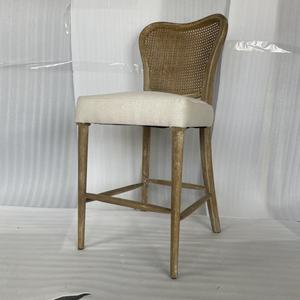 เก้าอี้ไม้สไตล์นอร์ดิกคุณภาพสูงสำหรับเคาน์เตอร์ เฟอร์นิเจอร์บ้าน เก้าอี้ทานอาหาร - Product Image 3