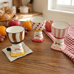 Desenhos animados pintados à mão High-Legged Copo cerâmico Caneca de sobremesa bonito com Underglaze Colorido Ins Mark Gift Set festivo - Product Image 1