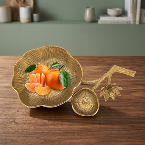 Assiette décorative en métal en forme de feuille, faite à la main, motif végétal de style chinois traditionnel, vaisselle de fête - Product Image 4