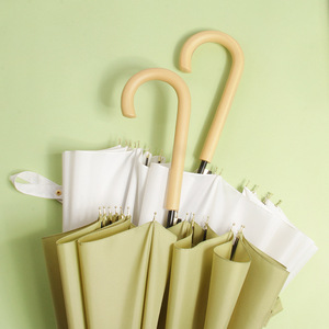 Paraguas recto a prueba de viento de 16 costillas con apertura automática para hombre y mujer, paraguas publicitario con diseño de mango doblado de madera clásico - Product Image 1