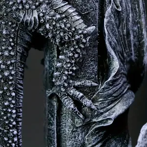 Bougeoirs en résine en forme de <span class=keywords><strong>dragon</strong></span> mythique (lot de 2), bougeoirs gothiques complexes en forme de <span class=keywords><strong>dragon</strong></span>, accent de table de style fantastique sombre - Product Image 3