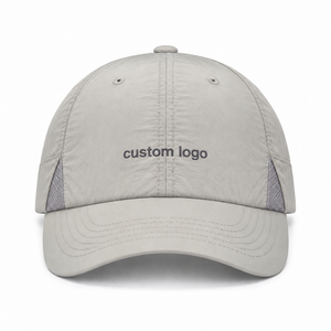 Casquette de sport respirante à séchage rapide en maille de haute qualité, style outdoor, avec logo 3D personnalisé, ajustable, pour la course à pied - Product Image 1