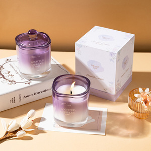Bougie parfumée luxueuse et écologique en verre à la lavande pour cadeaux féminins et décoration intérieure - Product Image 1