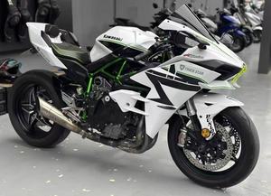 Meilleur prix de gros pour Kawasaki Ninja H2 Carbon Edition 998cc, moto sportive d'<span class=keywords><strong>occasion</strong></span> à vendre - Product Image 2