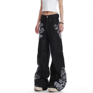 Bolso de nicho holgado con estampado floral de tendencia nacional original vintage transfronterizo, estilo urbano, primavera, cierre de cremallera y entrepierna baja. - Product Image 5