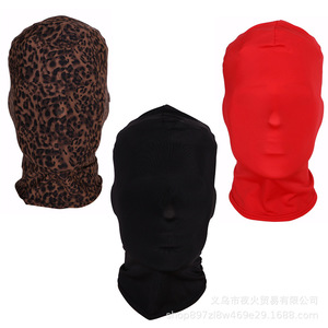 ของเล่นทางเพศสำหรับผู้ใหญ่, ฮู้ดสีแดง, หน้ากากสีดำ, ผ้าคลุมหน้าแบบเต็มใบ, โชว์ปากและดวงตาได้, ฮู้ดทำจากโพลีเอสเตอร์ - Product Image 2