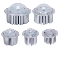 La lampe extérieure imperméable de jardin a mené la source lumineuse carrée ronde de radiateur de module d'éclairage routier