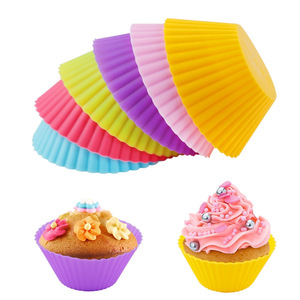 Paquete de 24 Moldes de Silicona para Pasteles y Cupcakes, Antiadherentes, Libres de BPA, Aptos para Alimentos, 6 Diseños Diferentes, Reutilizables - Product Image 1
