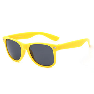 Logotipo personalizado Gay Lesbian Pride Parade Rainbow Gafas de sol Bisexual Rainbow Love Eventos promocionales Regalos Perfecto <span class=keywords><strong>para</strong></span> el mes del orgullo - Product Image 4
