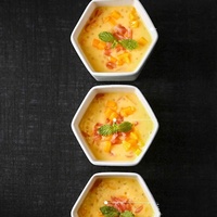 Assiettes et plats carrés en mélamine blanche empilables incassables pour restaurants de hot-pot – Vente en gros usine