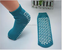 Chaussettes d'hiver jetables 2025 fines, respirantes, décontractées, mignonnes et antidérapantes pour tout-petits et nourrissons