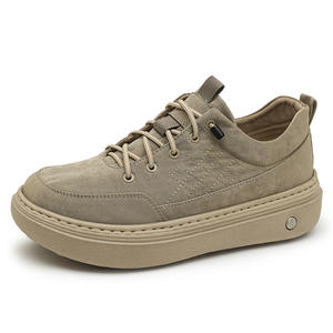 Chaussures décontractées de mode pour hommes 2026, style rétro, à semelle épaisse et coupe basse, pour le travail en extérieur - Product Image 4