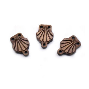 Perles en bois à trois trous pour la fabrication de bijoux, 20 par paquet - Product Image 1