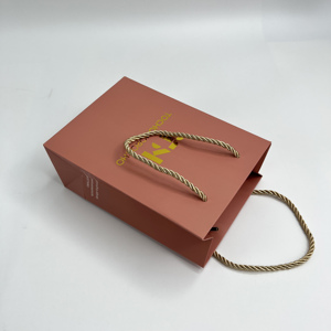 Custom Burgundy Gift Bags with Gold Logo - Premium Shopping Bags for Boutiques Elegant <b>Packaging</b> for Cosmetics & Jewelry - Product Image 4