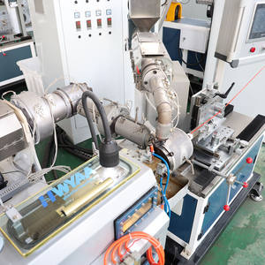 Chaîne de production de ruban d'irrigation goutte à goutte HWYAA avec extrudeuse plastique agricole, enrouleur <span class=keywords><strong>automatique</strong></span> et poinçonnage laser PLC - Product Image 6