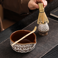 Bol à matcha en céramique bleu émaillé à texture bulle, avec bec verseur, accessoire pour ensemble de carafe Chawan