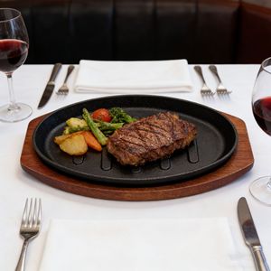 Produit Tendance 2026 <span class=keywords><strong>Plaque</strong></span> <span class=keywords><strong>de</strong></span> cuisson ovale commerciale en fonte <span class=keywords><strong>pour</strong></span> steak avec support isolant en bois - Product Image 3