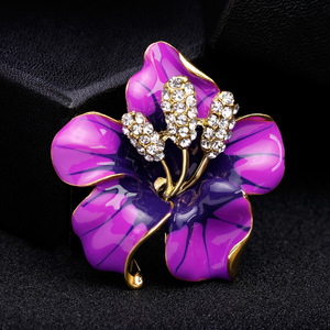 Coréen élégant rouge blanc Rose fleur <span class=keywords><strong>mariée</strong></span> <span class=keywords><strong>mariage</strong></span> broche alliage goutte à goutte huile émail broches broches <span class=keywords><strong>pour</strong></span> les femmes - Product Image 6