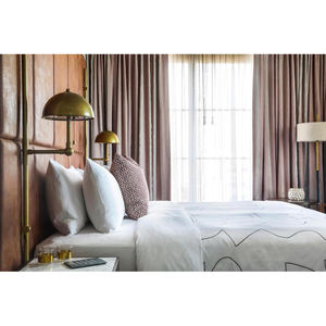 أثاث فندقي بالجملة من هوكستون بواسطة أكور، خزانة ملابس لغرفة الضيوف، قاعدة سرير، لوح رأس، كرسي، أريكة، تصفية أثاث غرف النوم الفندقية - Product Image 3