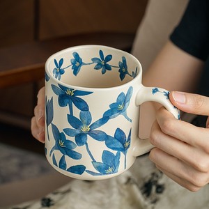 Tazze da Caffè di Lusso Moderne di Alta Gamma per Donne, Regalo di Compleanno, Tazza da Caffè in Ceramica con Motivi Floreali - Product Image 3