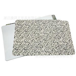 Manteles Individuales de Plástico PP Tangfeng Bunny Loves You, Cuadrados, Impermeables, Aislantes del Calor, Impresos Personalizados para Decoraciones de Pascua - Product Image 2