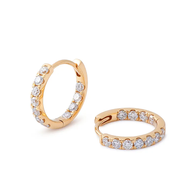 Dainty GRA Anting Moissanite Tersertifikasi 14K Anting Huggie dengan 1.7Mm Putaran VVS Moissanite Berlian