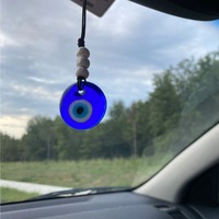 Cuentas de madera hechas a mano ojo turco coche encanto colgante vista trasera amuleto para la suerte y la protección Mati Nazar regalo