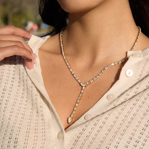 Collar en Forma de Y con Cristales, Chapado en Oro de 18K, con Circonitas Engastadas, Joyería para Uso Diario y Fiestas para Mujer - Product Image 3